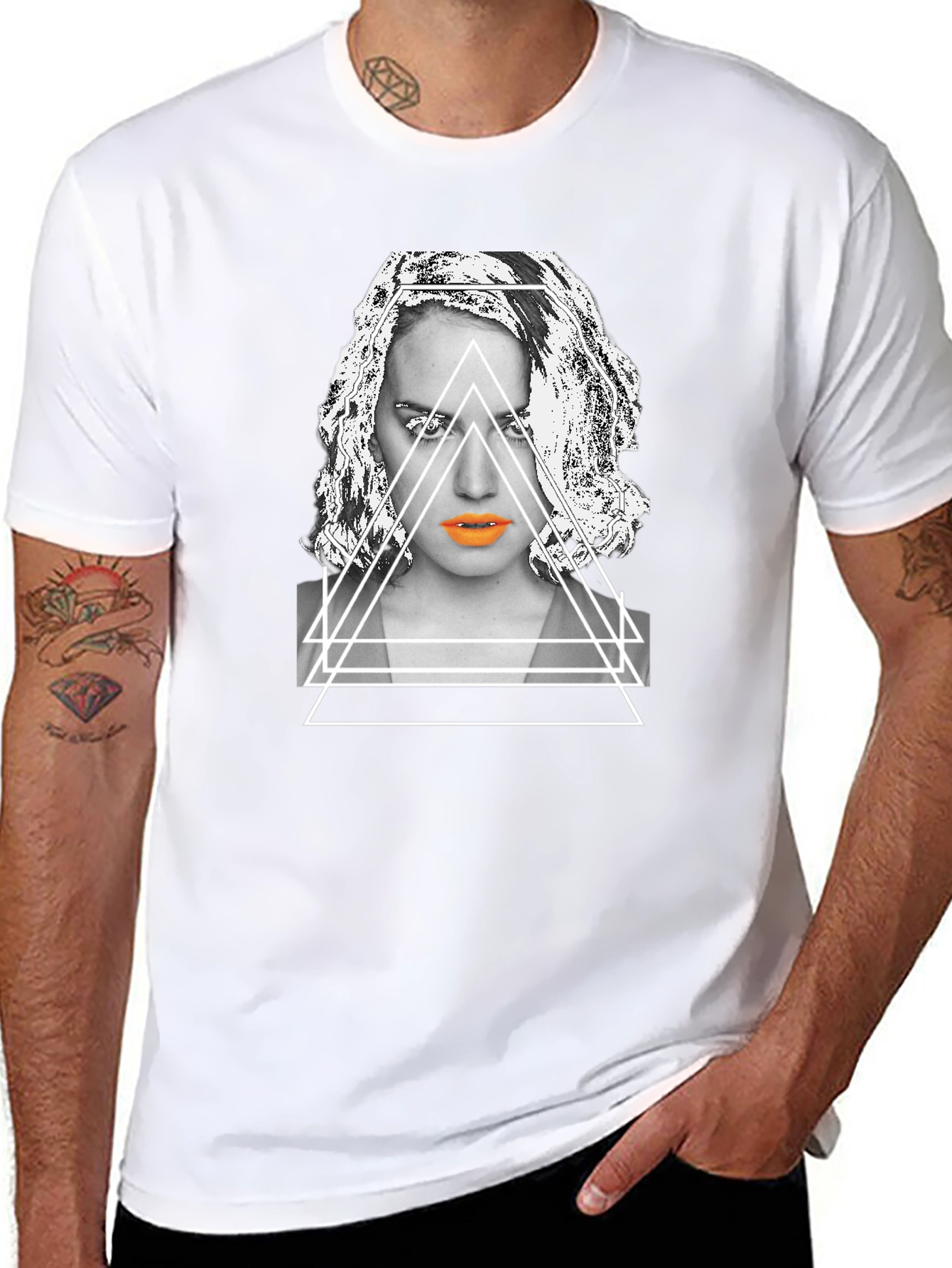 Geometric Portrait Graphic Tee - Modern Streetwear Style