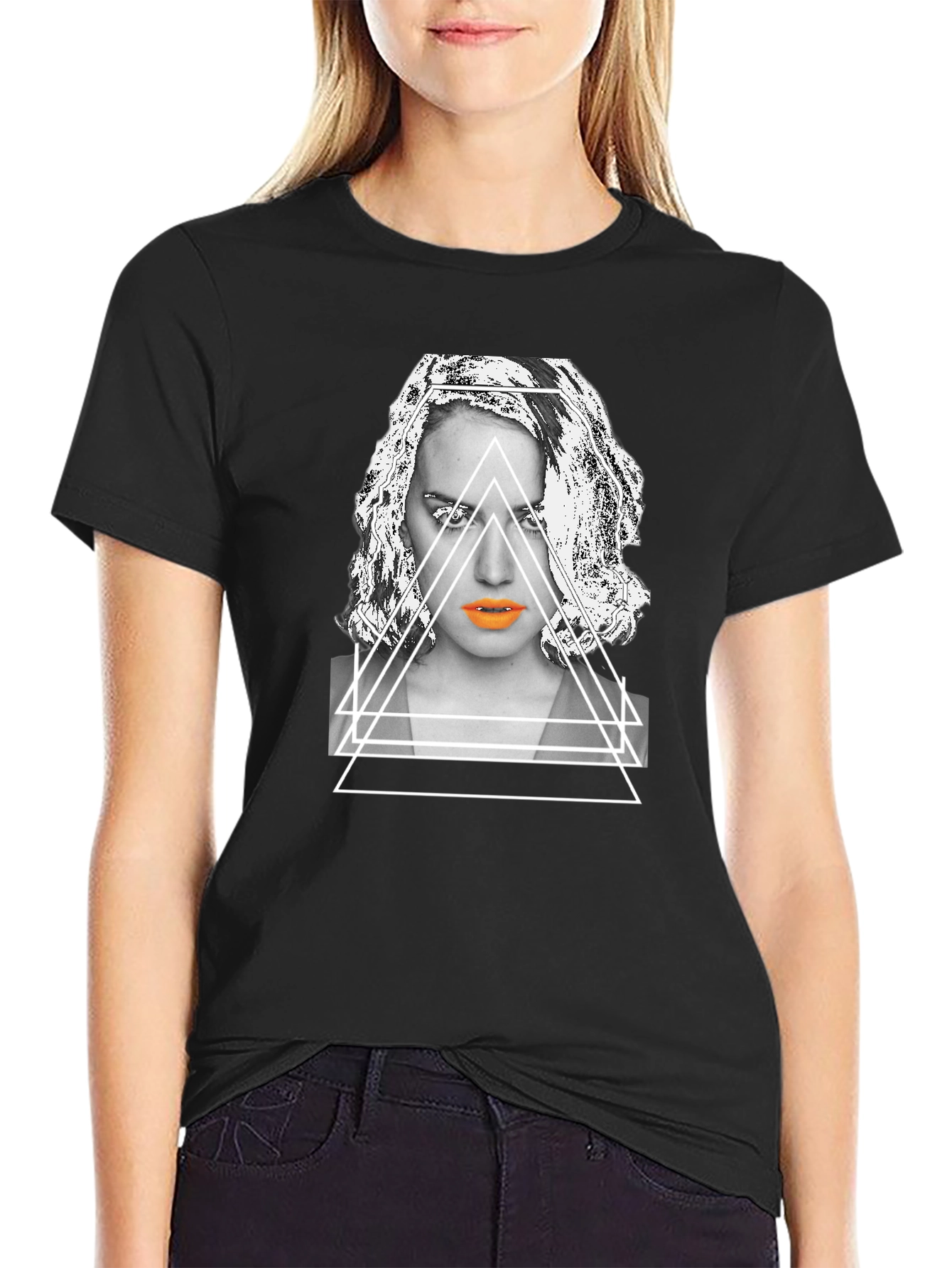 Geometric Portrait Graphic Tee - Modern Streetwear Style