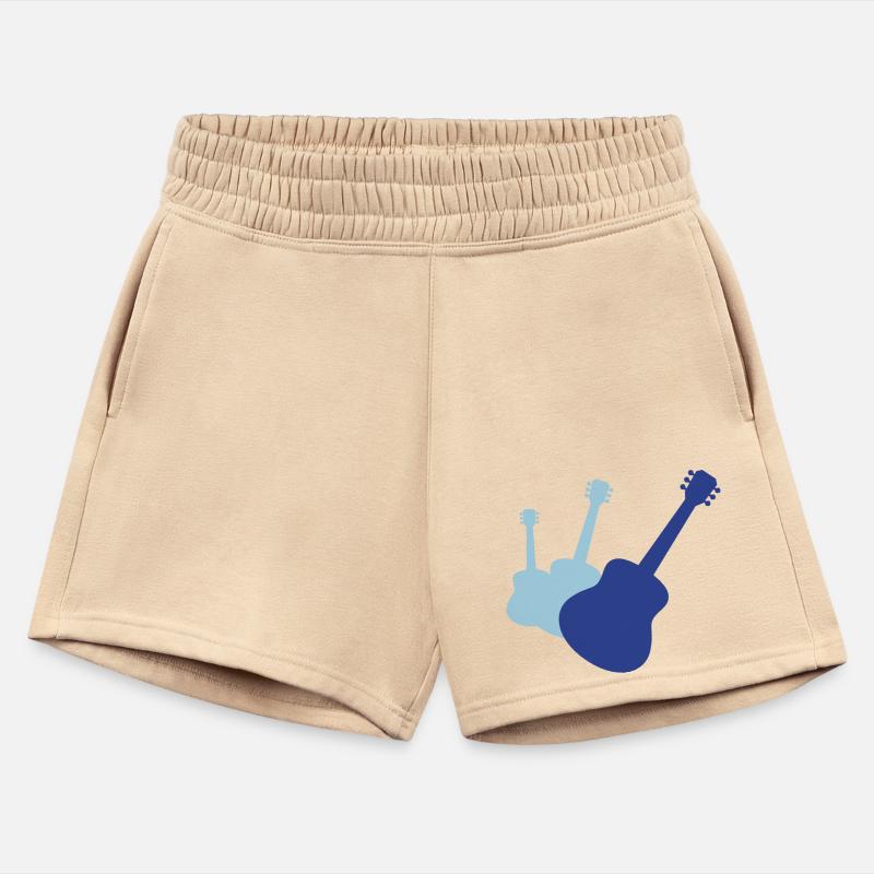 3 guitars guitarist play