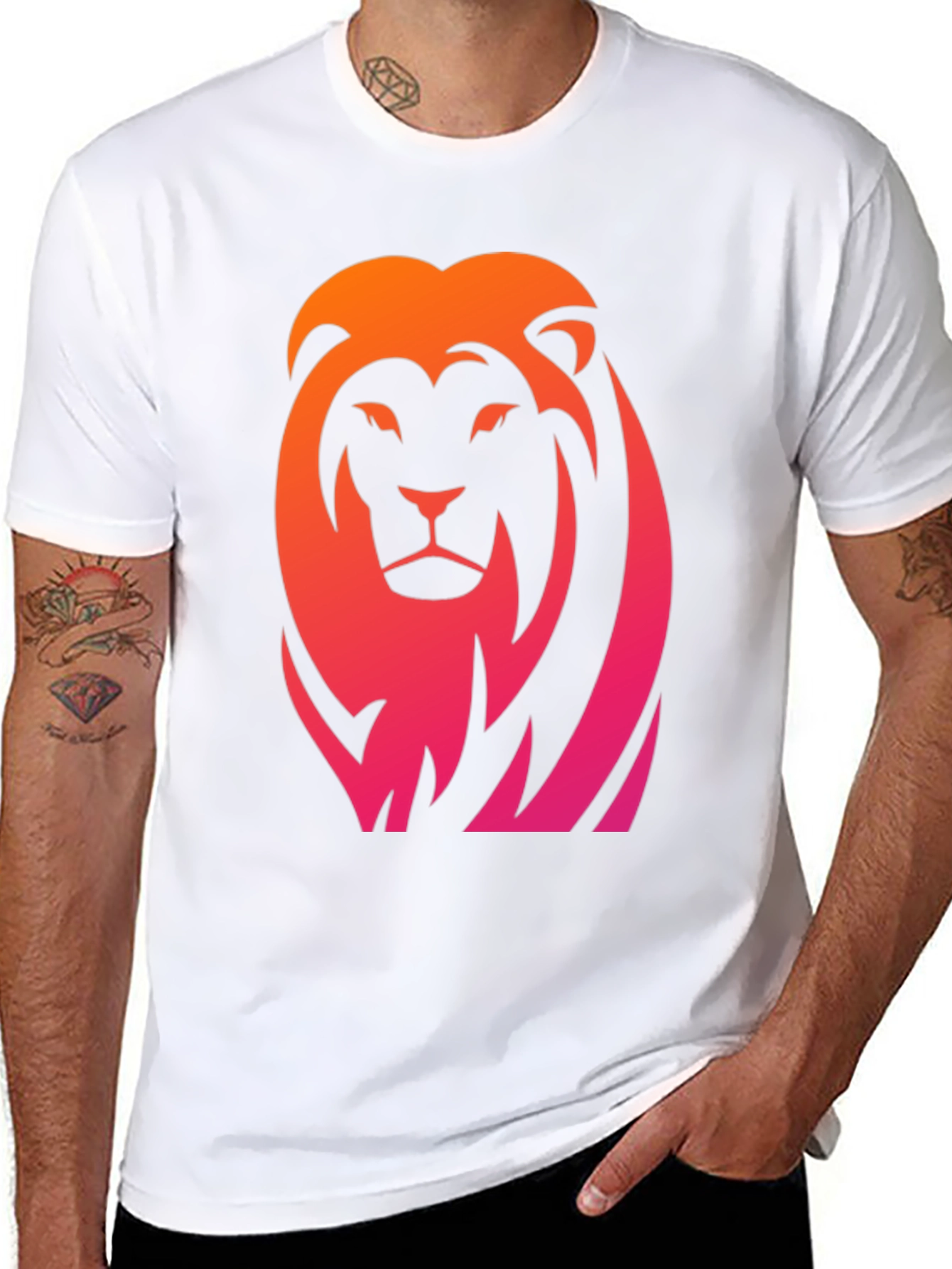 Gradient Lion Graphic Black Tee