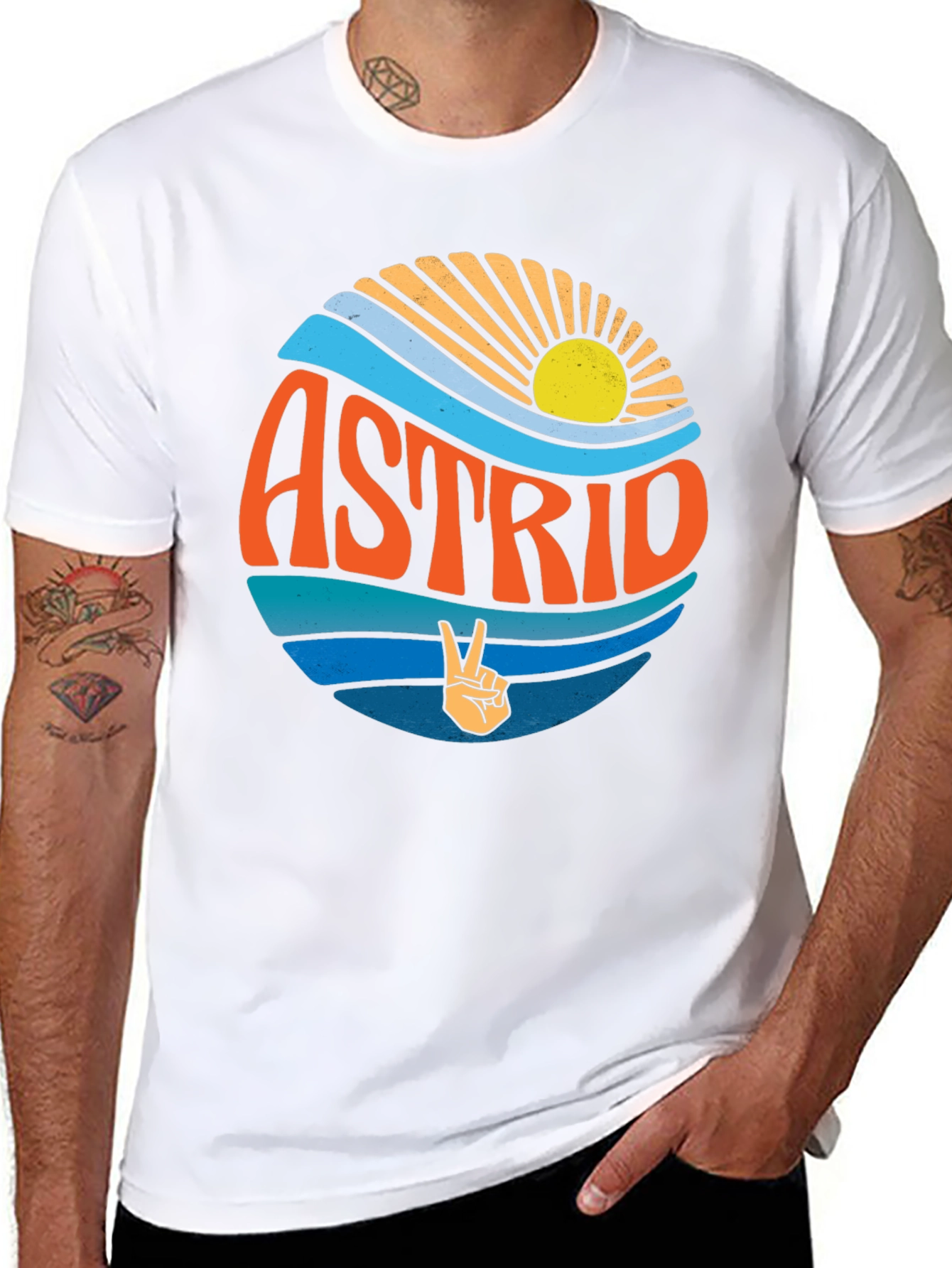 Astrid Retro Graphic T-Shirt