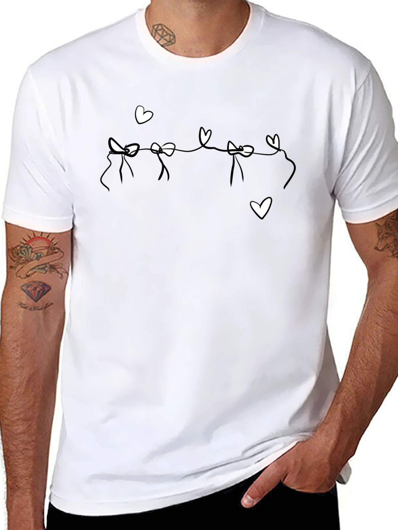 Heart Garland T-Shirt - Black Casual Tee