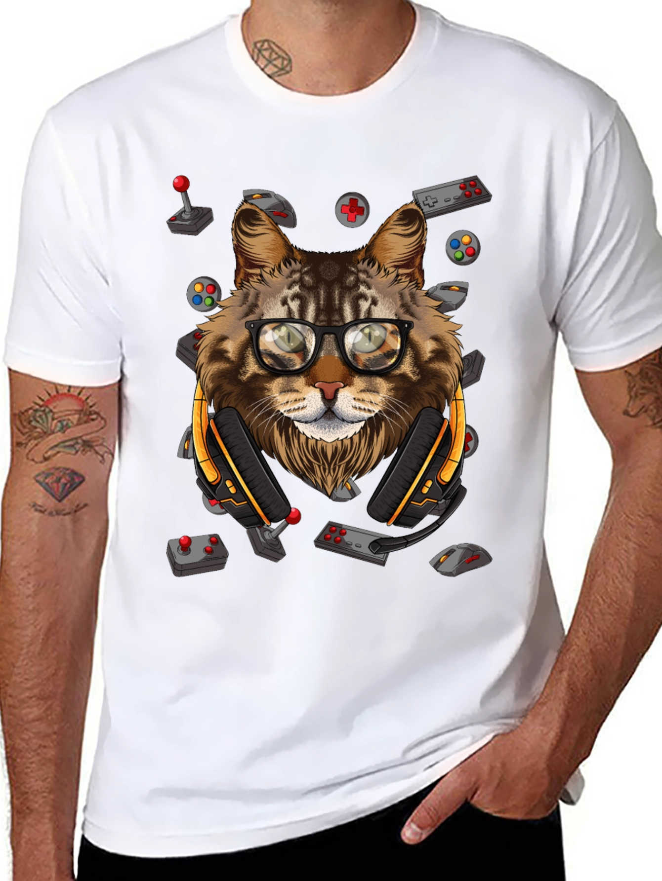 Gamer Cat T-Shirt - Playful Style