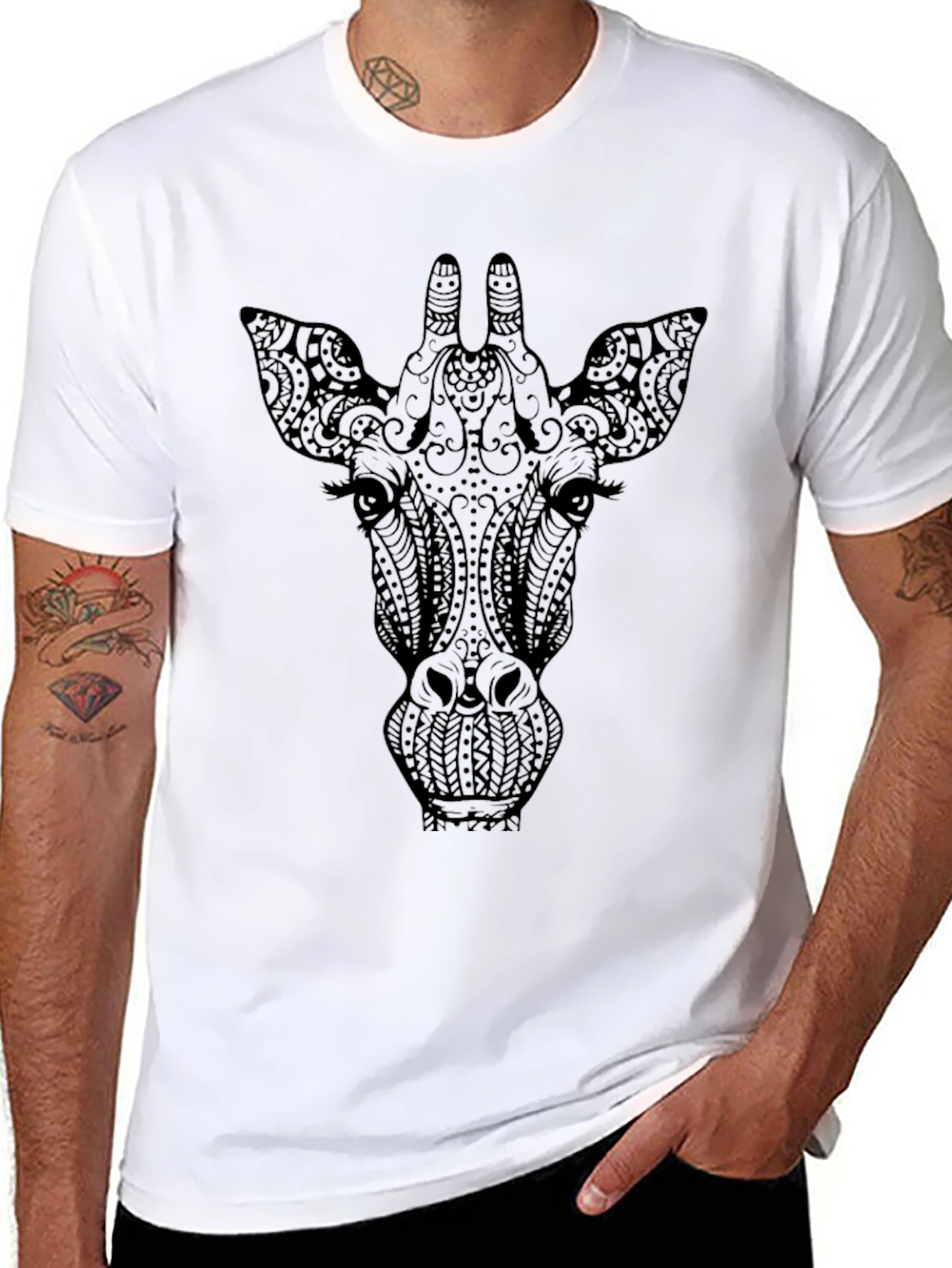 Giraffe Graphic Tee - Stylish Black T-Shirt