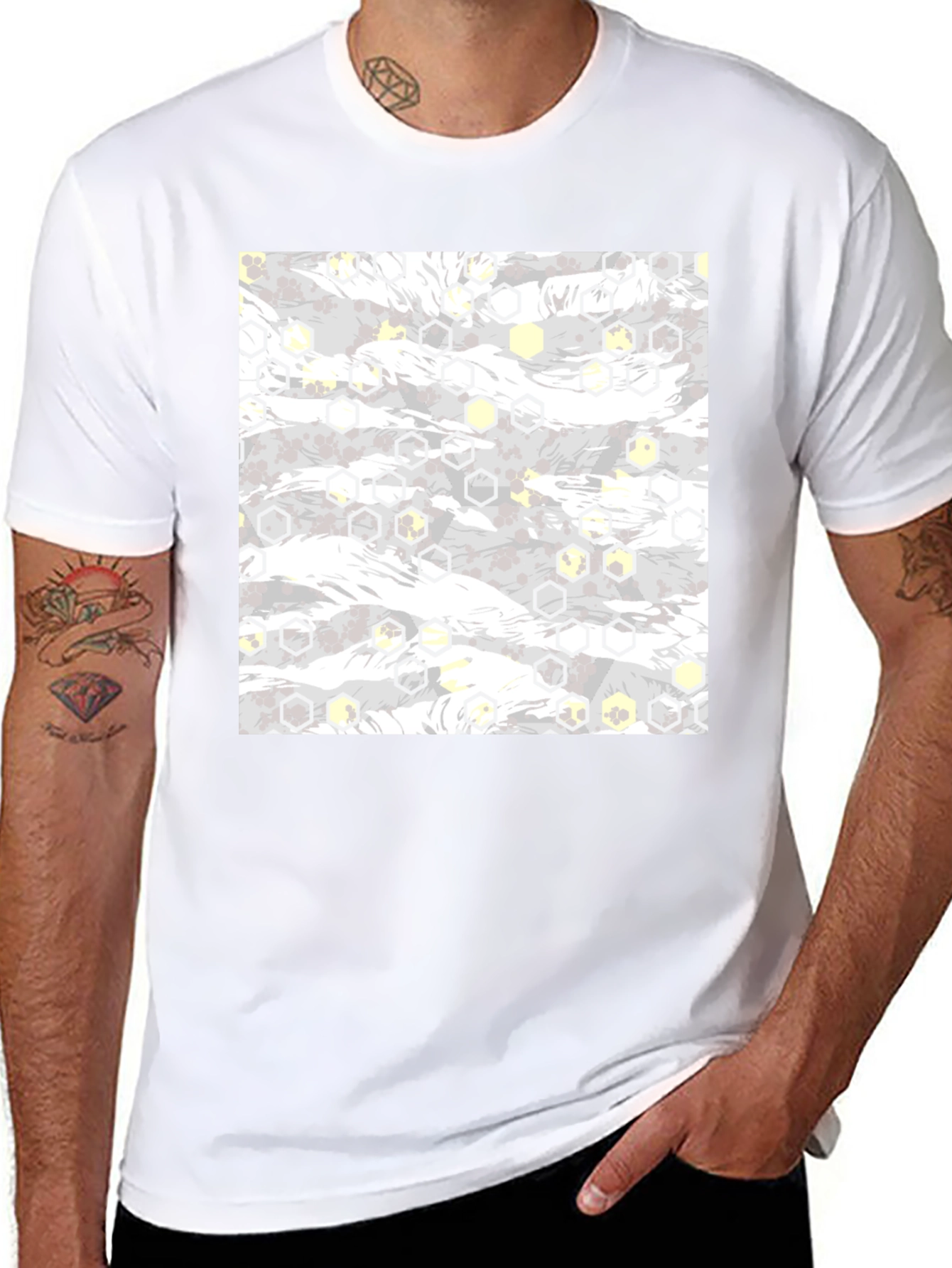 Geometric Camo Print Black Tee
