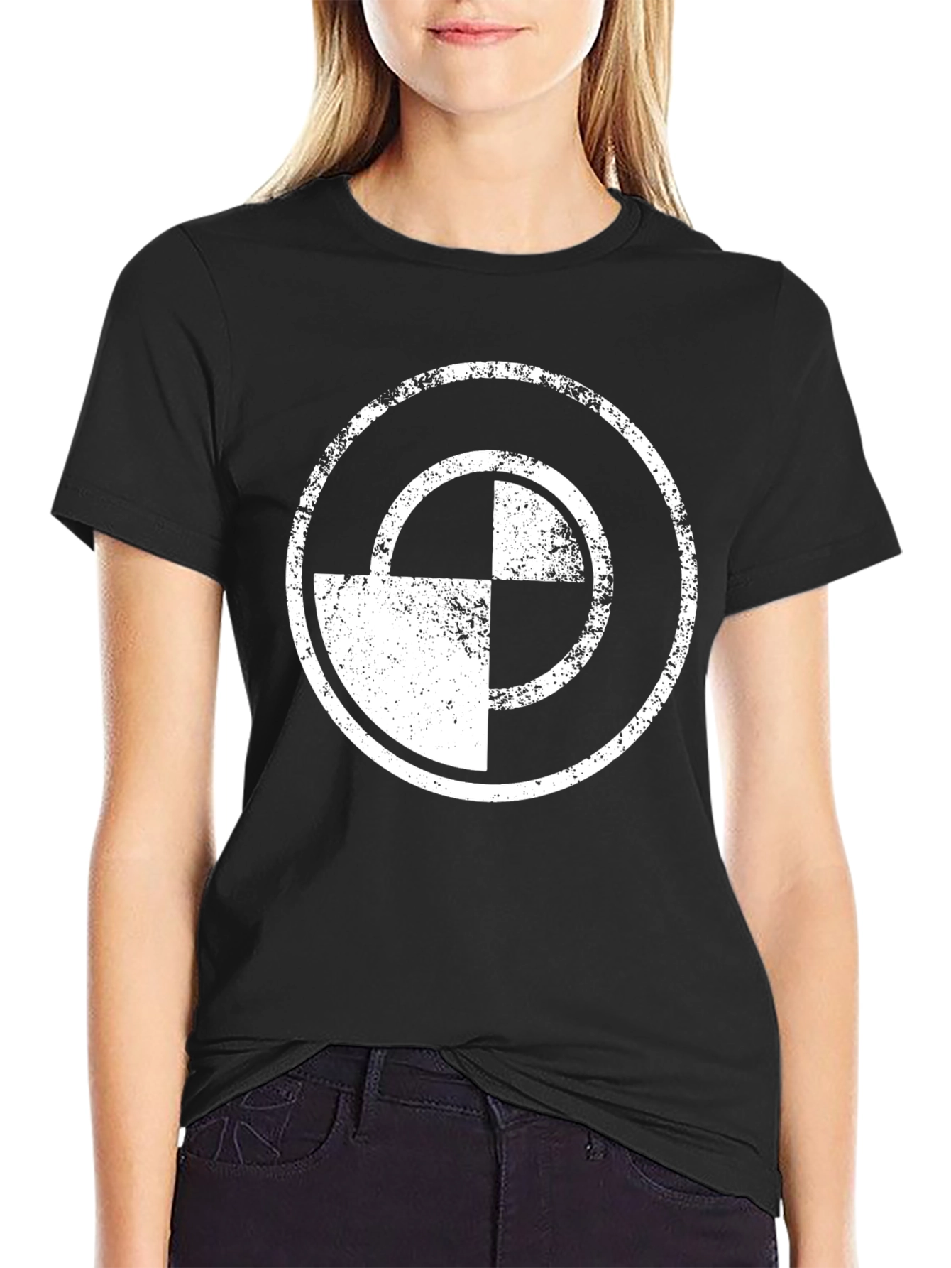 Graphic Tee: Distressed Target Circle