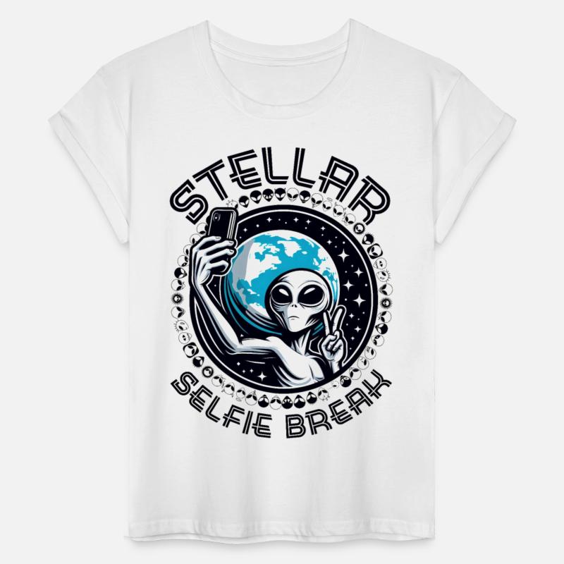 Alien Selfie: Stellar Selfie Break!