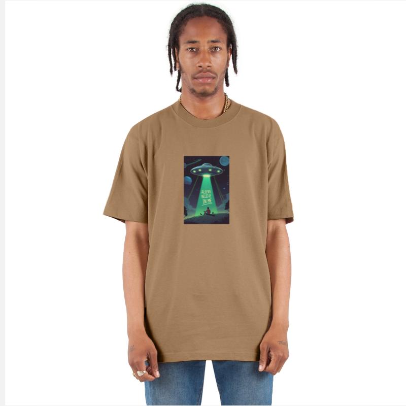 Aliens Believe in Me – Quirky UFO Abduction Scene