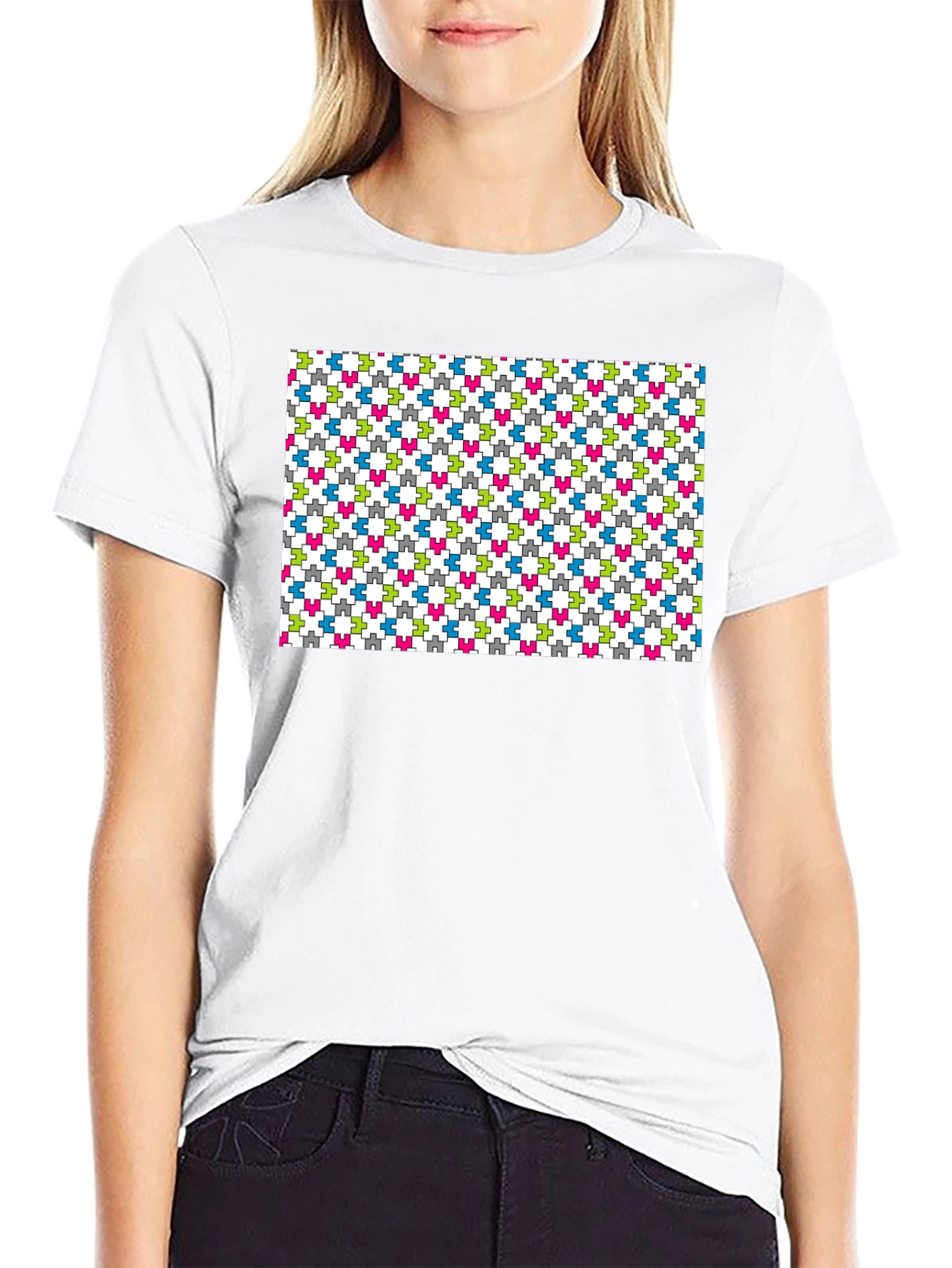 Geometric Puzzle Piece Pattern Black T-Shirt