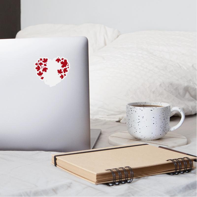Heart-Shaped Maple Leaf Pattern