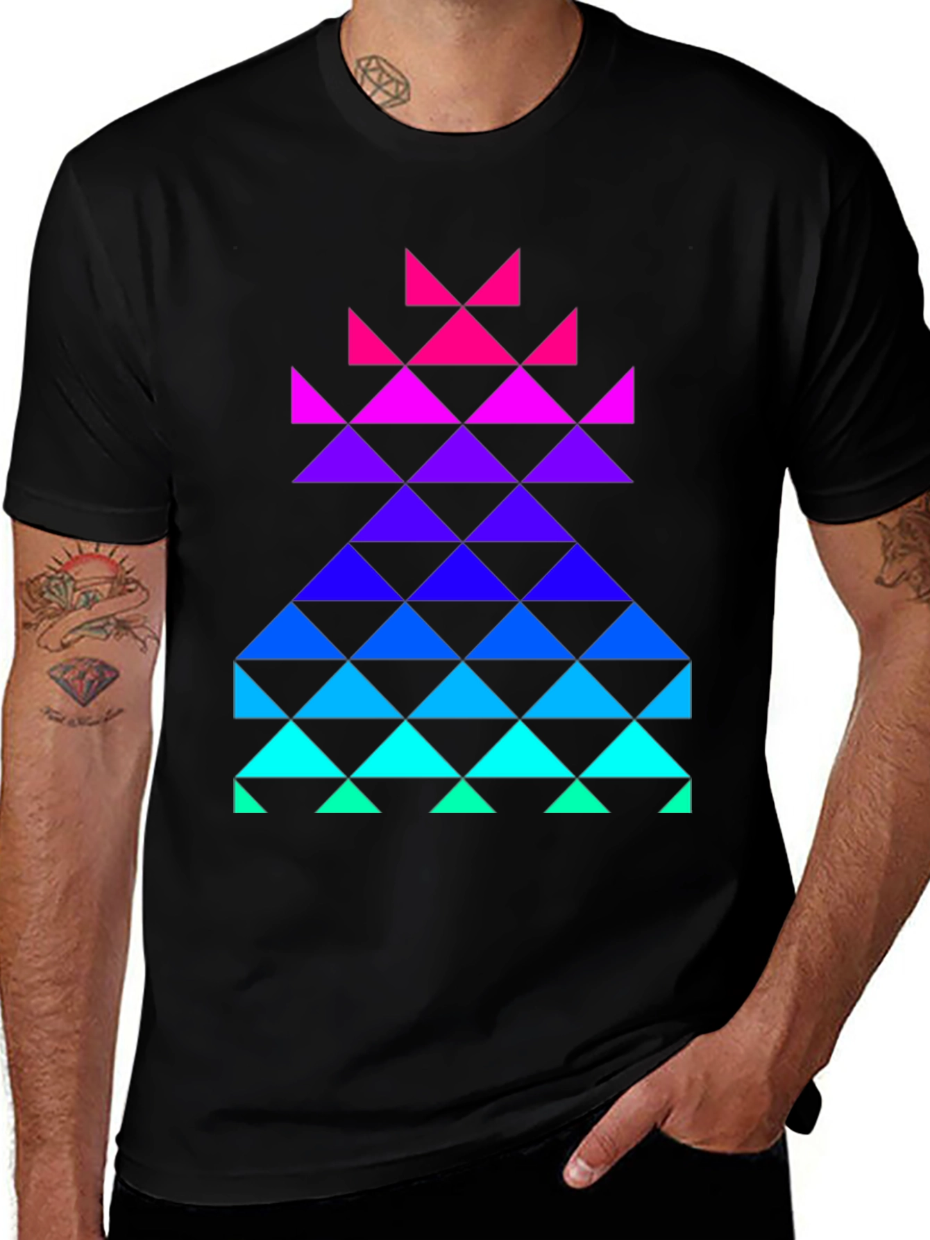 Gradient Triangle Graphic Black T-Shirt