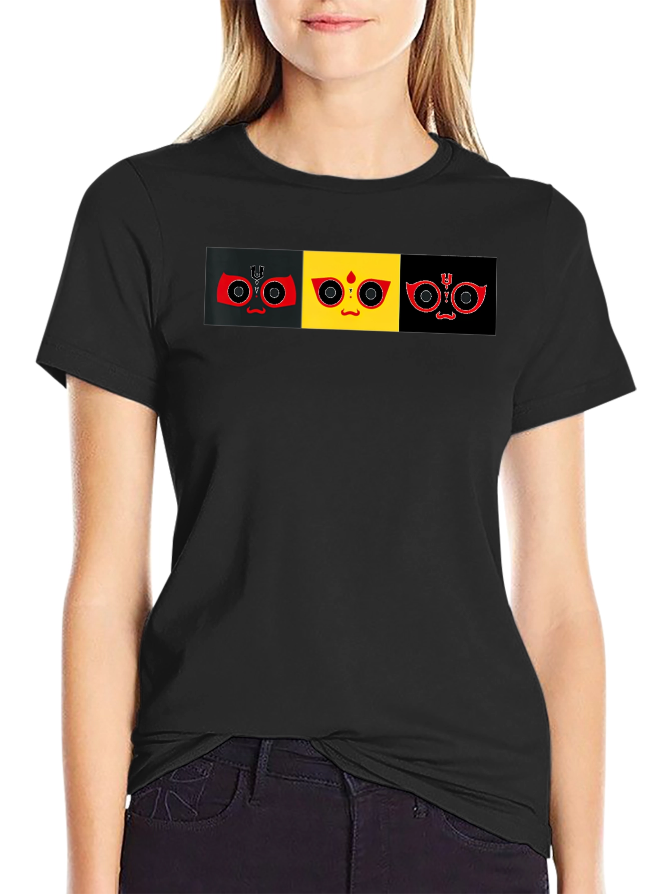 Graphic Print T-Shirt: Abstract Faces Tee