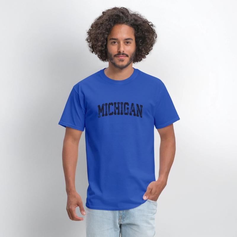 Vintage Michigan Crewneck College Style Sports Us